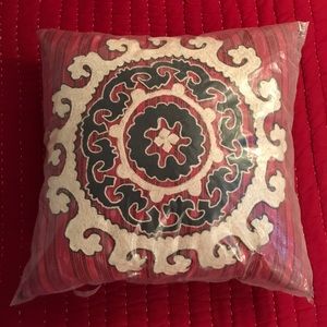 INC Ikat Queen Bedding Set - Decorative Pillows